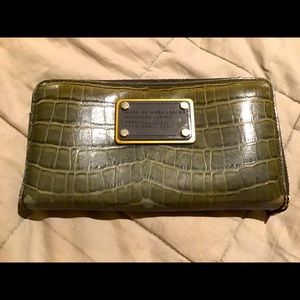 Marc Jacobs wallet